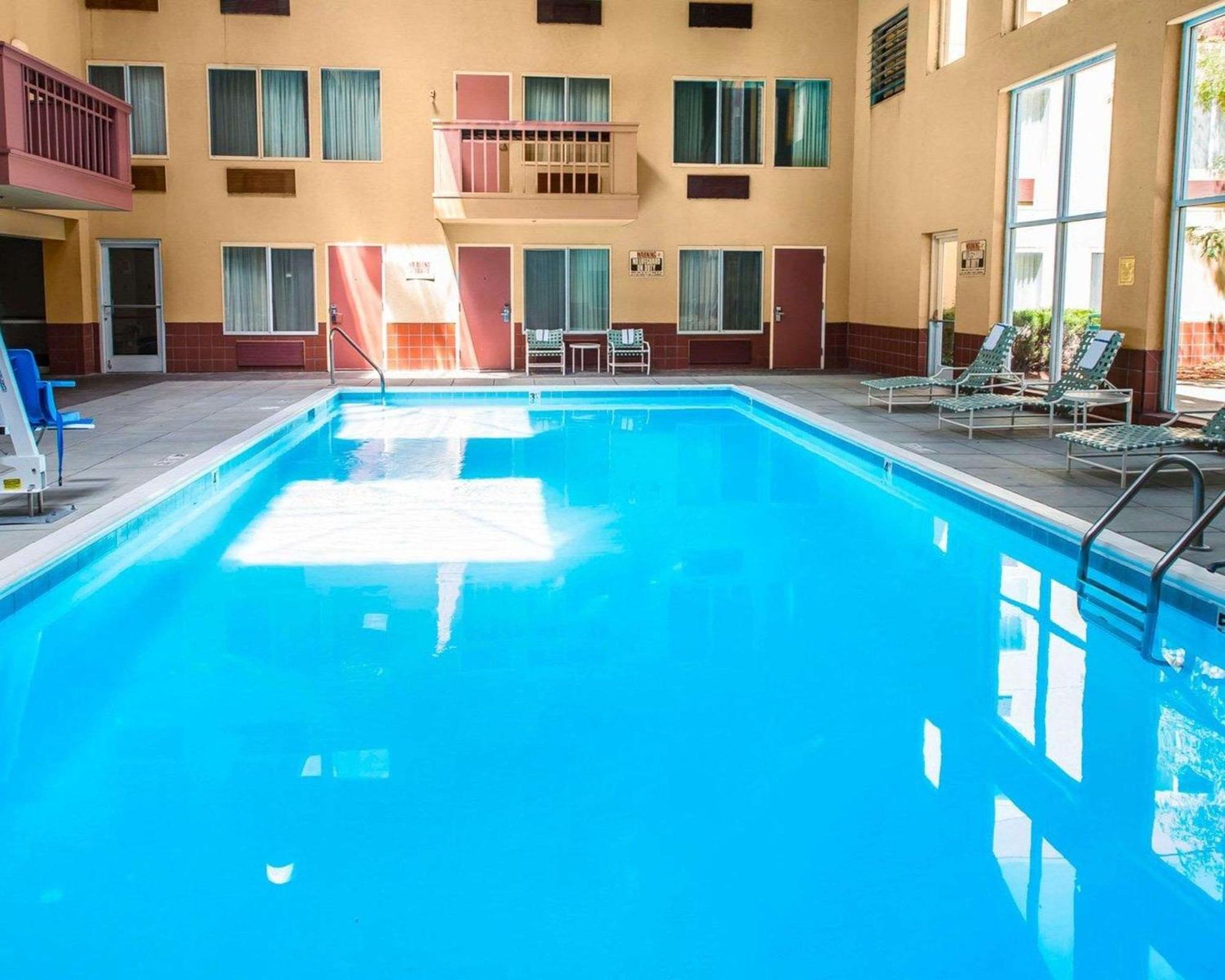 Quality Inn And Conference Center Greeley Downtown Eksteriør bilde